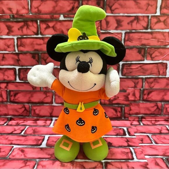 Disney Minnie Mouse witch Halloween Dancer doll - Picture 1 of 8